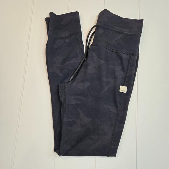 Vuori Pants - VUORI Black Camo Daily Leggings Women's SIZE XS Activewear Gym VW323 *READ*